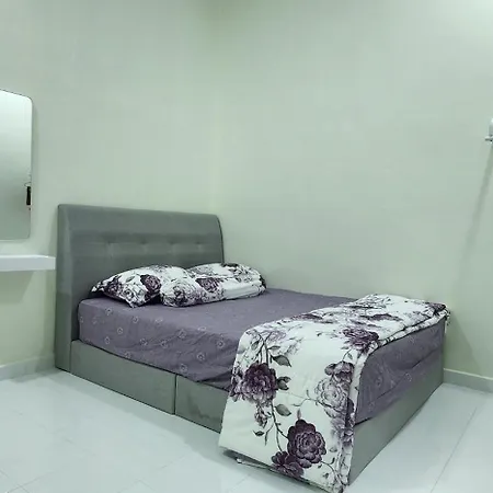 Homestay Irdina Adryana Free Wifi Kuala Terengganu Exterior photo